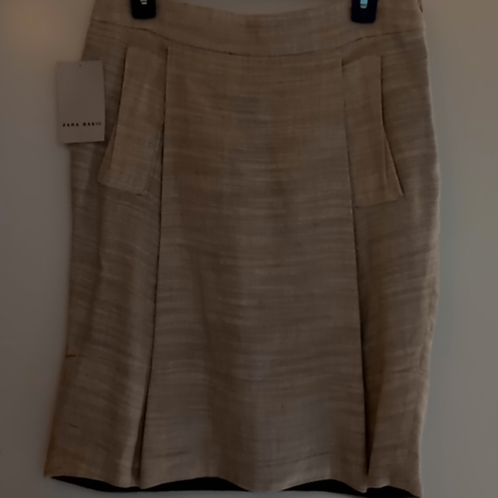 Tweed skirt Zara